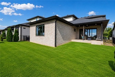 Welcome to this beautifully appointed home in the sought-after - photo 5