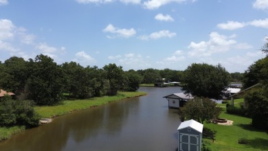 3-2 Waterfront Home in Summer Place - photo 4