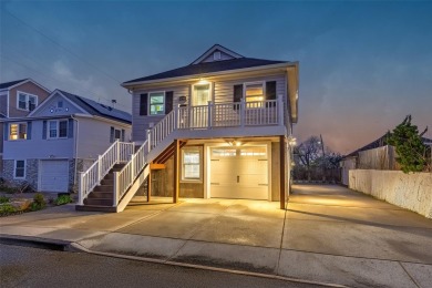 (private lake, pond, coastal) Home Sale Pending in Baldwin New York