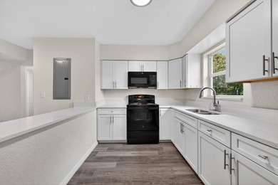 Move-in ready! This beautifully renovated home offers 3 bedrooms - photo 14