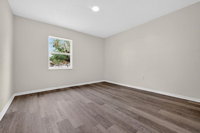 Move-in ready! This beautifully renovated home offers 3 bedrooms - photo 20