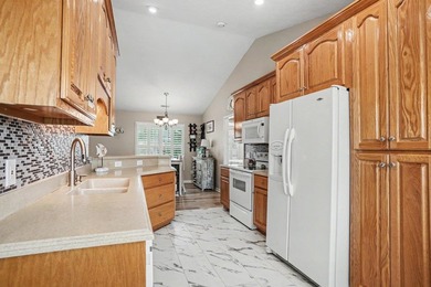Back on the market through no fault of the seller and newly - photo 28