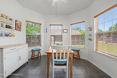 This Fabulous Home has so Many Custom Upgrades and Renovations!! - photo 7