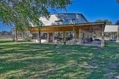 (private lake, pond, creek) Home For Sale in Weimar Texas