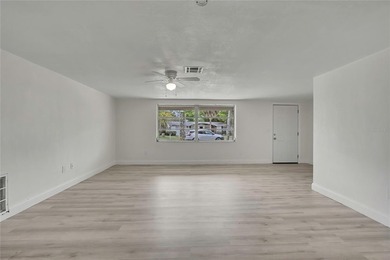 NEWER ROOF!!! RENOVATED!!!Welcome to this charming 3 bedroom, 2 - photo 12