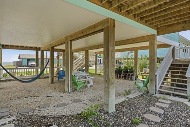 Custom built post Harvey. This 3/2 island home includes an - photo 23