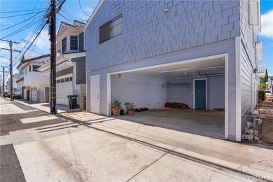 Balboa Island duplex with desirable large configuration units - photo 26