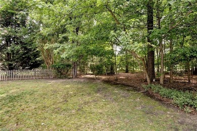 Welcome to 4135 Longview Landing, a beautifully designed - photo 38
