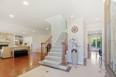 Nestled in Saratoga's highly coveted Golden Triangle, this - photo 2