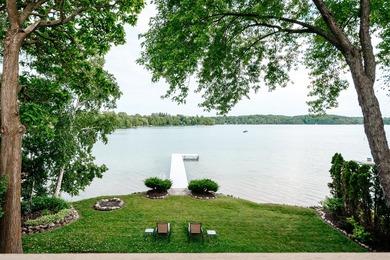Wake up to lake views & idyllic village setting in this - photo 4