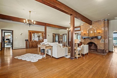 Wake up to lake views & idyllic village setting in this - photo 9