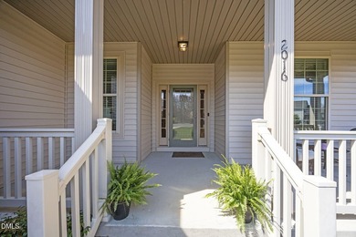 New price! *Exceptional value with over 4,000 square feet with - photo 1