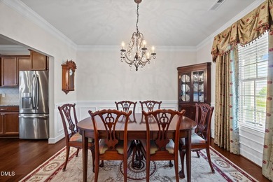 New price! *Exceptional value with over 4,000 square feet with - photo 4