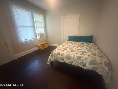 Turnkey income property in Riverside - walking distance to Five - photo 6