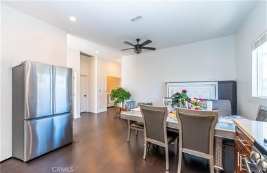 House with an ADU! This versatile property features a 3-bedroom - photo 29