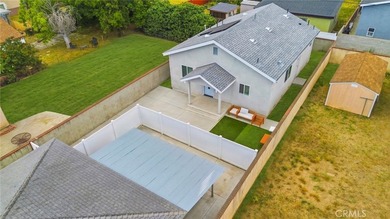 House with an ADU! This versatile property features a 3-bedroom - photo 47