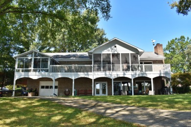 Lake Home For Sale in Ten Mile, Tennessee