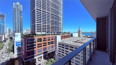 Newly delivered 1BR/1BA corner residence at 501 Residences