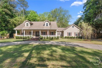 Welcome to this beautiful Savannah property offering privacy - photo 1