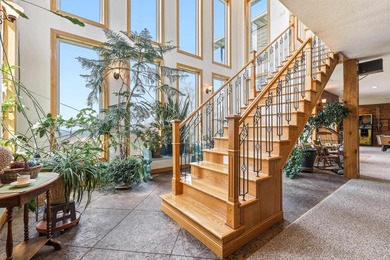 Escape to Your Private Sanctuary Stunning Ranch-Style Home on 3 - photo 5