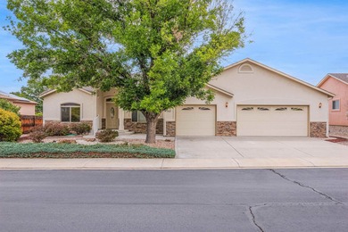 (private lake, pond, creek) Home For Sale in Grand Junction Colorado