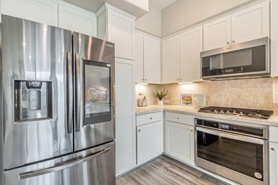 Welcome to this charming open and versatile floor plan; - photo 16