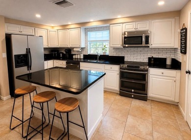Virtually Staged. Beautiful move-in ready home located in a - photo 8