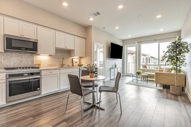 Welcome to this charming open and versatile floor plan; - photo 18