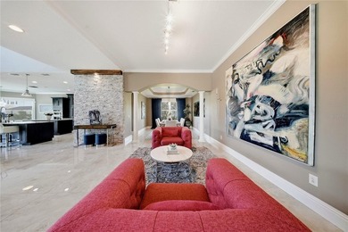 Experience extraordinary lakefront living in one of Tampa's most - photo 22