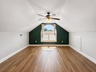 Welcome to your dream home in the heart of Destin, where comfort - photo 24