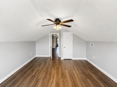 Welcome to your dream home in the heart of Destin, where comfort - photo 25