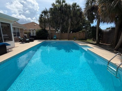 Welcome to your dream home in the heart of Destin, where comfort - photo 31