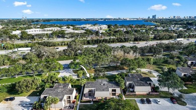 Located in the Village of Sandalwood Lakes South , this newly - photo 37