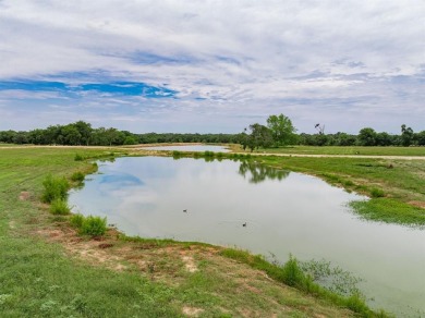 Lake Acreage For Sale in Yantis, Texas