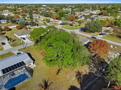 Opportunity meets convenience in this desirable neighborhood in - photo 3