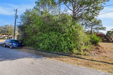 Opportunity meets convenience in this desirable neighborhood in - photo 10