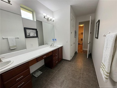 Beautiful 2BR + Den in the Highly Sought-After 55+ Community of - photo 22
