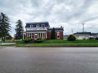 Welcome to 108 N 4th St Bellevue, a second empire style - photo 4