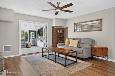 Water Front Resort Welcome to this 3-bedroom, 2-bathroom, 1 - photo 10