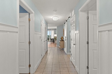 Welcome to this well-kept, updated Laketown Wharf residence - photo 15