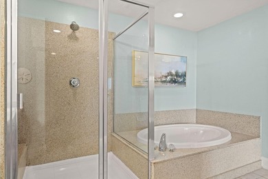 Welcome to this well-kept, updated Laketown Wharf residence - photo 23
