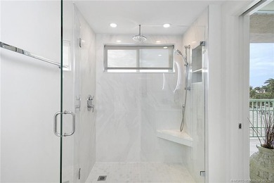 This stunning Oceanfront 3-bedroom, 2.5-bath end unit condo - photo 30