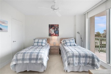 This stunning Oceanfront 3-bedroom, 2.5-bath end unit condo - photo 31