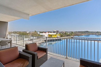 Welcome to this well-kept, updated Laketown Wharf residence - photo 36