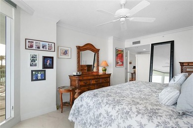 This stunning Oceanfront 3-bedroom, 2.5-bath end unit condo - photo 36