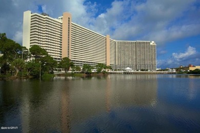 Welcome to this well-kept, updated Laketown Wharf residence - photo 41