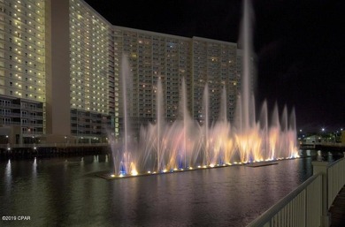 Welcome to this well-kept, updated Laketown Wharf residence - photo 46