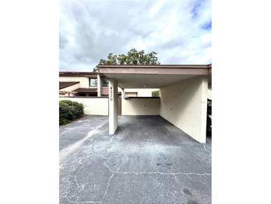 Lake Orlando Condo For Sale in Orlando Florida