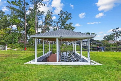 Welcome to waterfront living at its finest! Perfectly positioned - photo 8