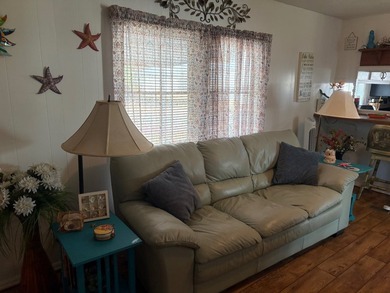 Looking for your Winter Get-away look no further. This well kept - photo 14
